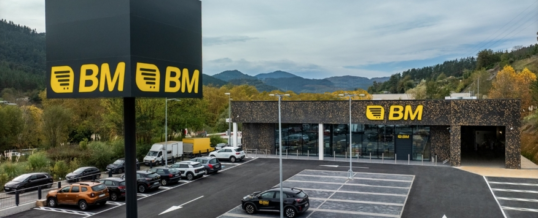 SiGLA hace entrega de un nuevo supermercado BM