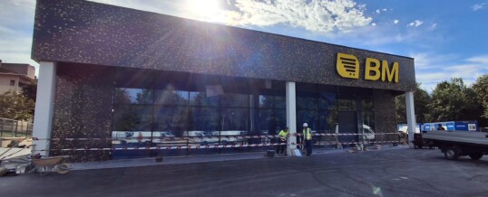 SiGLA cierra con Uvesco su primer supermercado